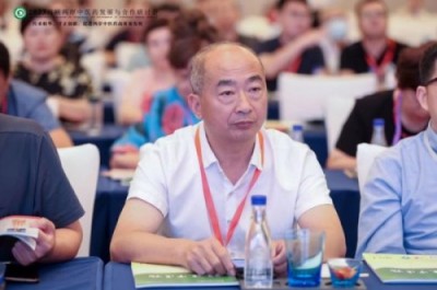 权威中医内科专家——左都稳中医主任医师的从医之路
