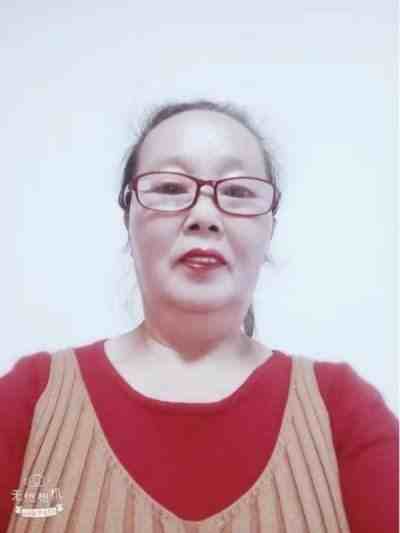 承古耀今最具创新魅力的艺术家——贾玉柳