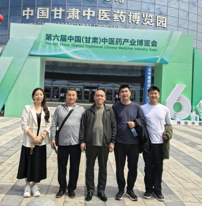 大医精诚 悬壶济世——记国医名师段建邦