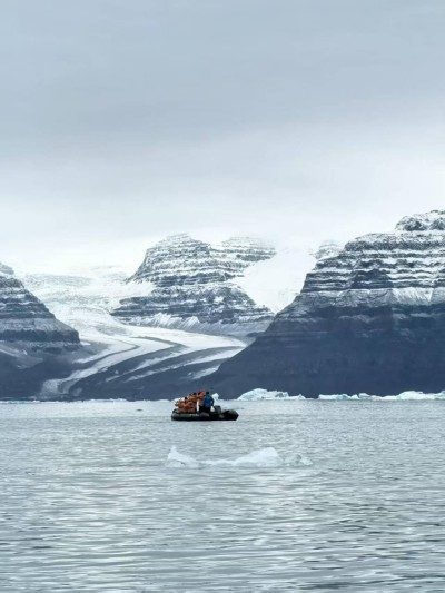《“地球大龟裂”理论源自“星球生命运动学
