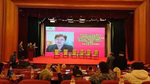 【诺贝尔奖孵化中心会客厅】 【诺贝尔化学/物理学/生理学或医学奖孵化课题：彭宏钟《茶素微量功能元素对碳基/氮基化合物生化/生理/生核反应健康因子数理化基础宏微分析》】